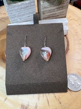 Vintage Pink and Silver Heart Glass Drop Earrings🩷
